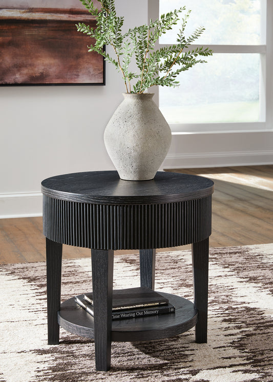 Ashley Express - Marstream Round End Table