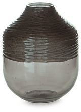 Load image into Gallery viewer, Ashley Express - Harpwick Vase
