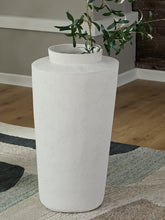 Load image into Gallery viewer, Ashley Express - Flurinworth Vase
